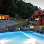 Szuflandia Z Sauna, Jacuzzi, Przy Stoku Narciarskim 公寓式酒店