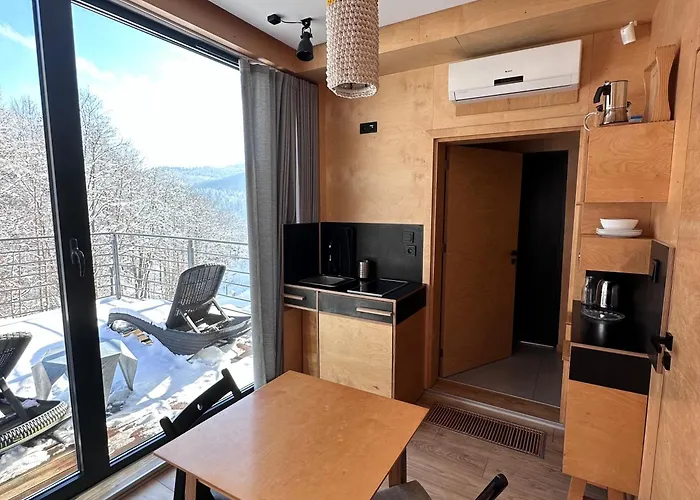Szuflandia Z Sauną, Jacuzzi, Przy Stoku Narciarskim